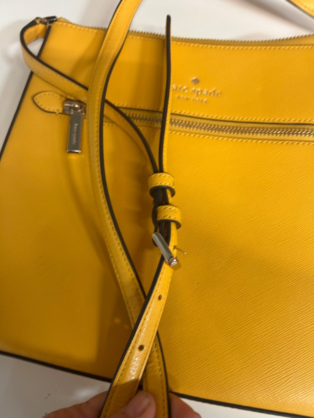 Kate Spade sunshine yellow crossbody purse - Picture 3 of 5